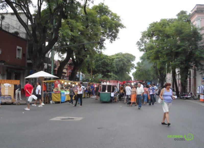 Feria de Mataderos stantları