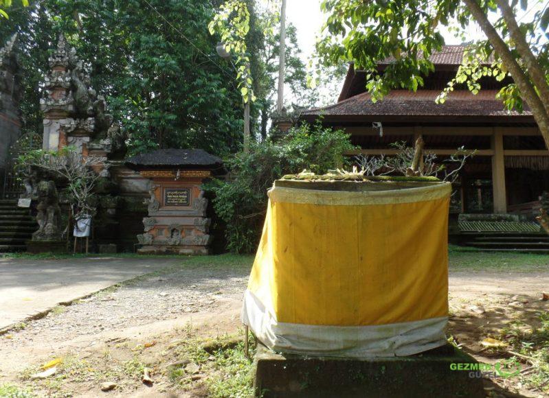 Sarı Kumaşlı Yapılar, Endonezya Gezisi Notları