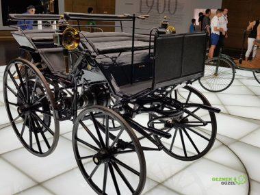 Mercedes Müzesi, İlk motorlu taşıtlar