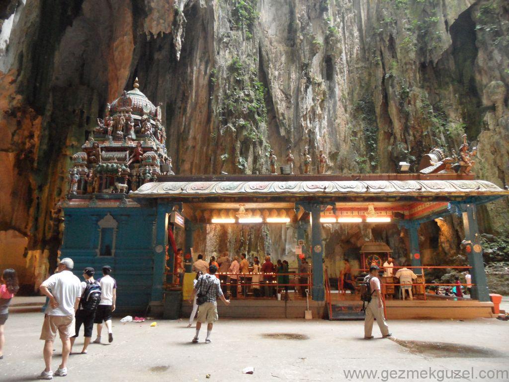 Batu Mağaralarında, Kuala Lumpur Görülecek Yerler