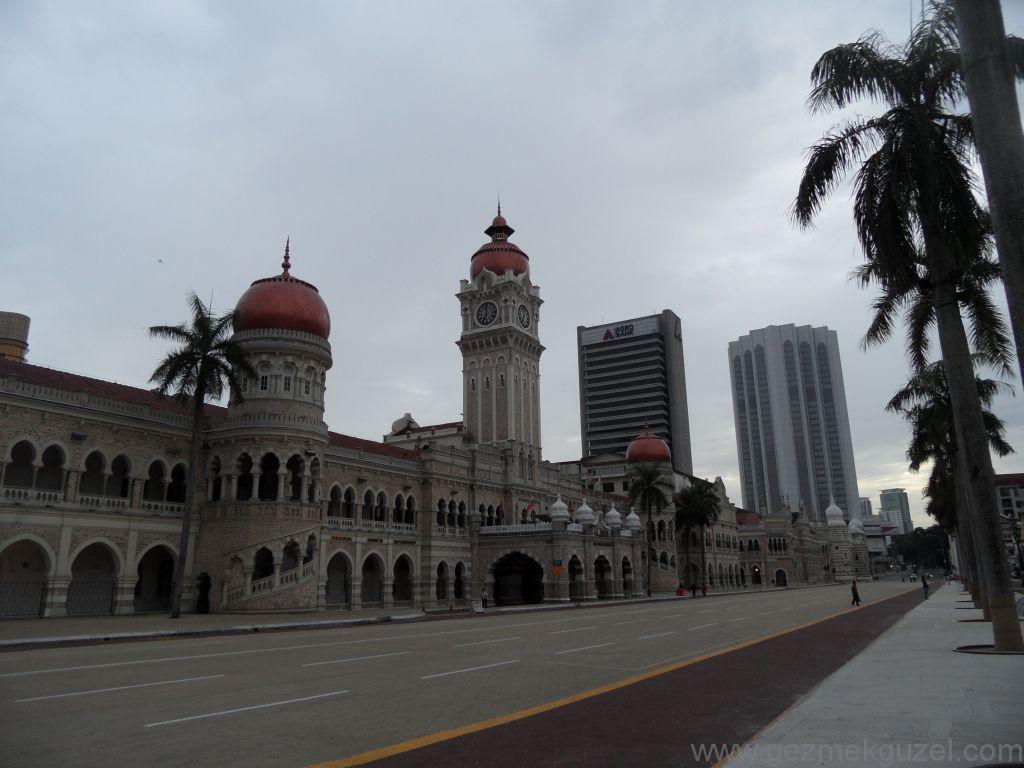Merdeka (Bağımsızlık) meydanı, Kualal Lumpur Gezilecek Yerler