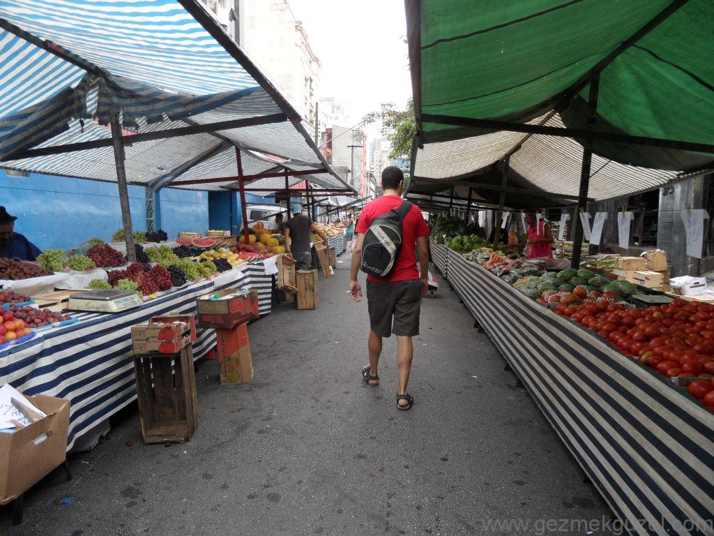 Sao Paulo'da pazar, Brezilya Gezisi Notları