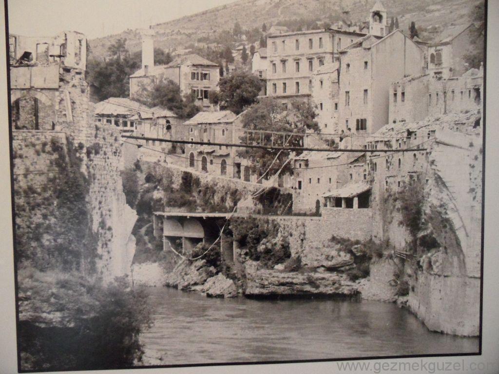 Savaş Fotosu Mostar Köprüsü, Mostar Gezisi, Eski Yugoslavya Yollarında